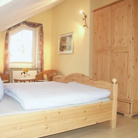 Gutshof Zenz 아파트 *